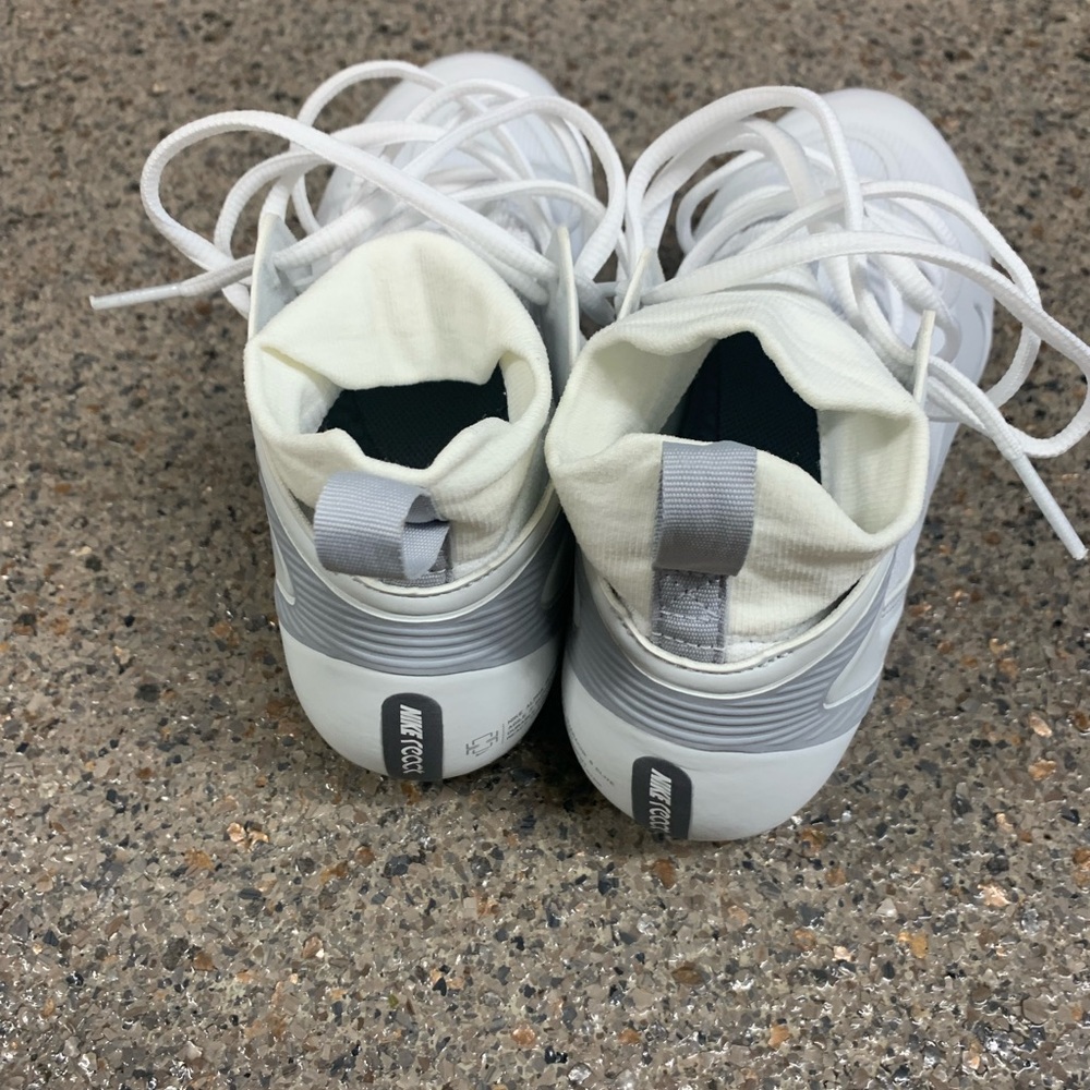 Brand new Nike Hurache 8 Elite Lacrosse Cleats.